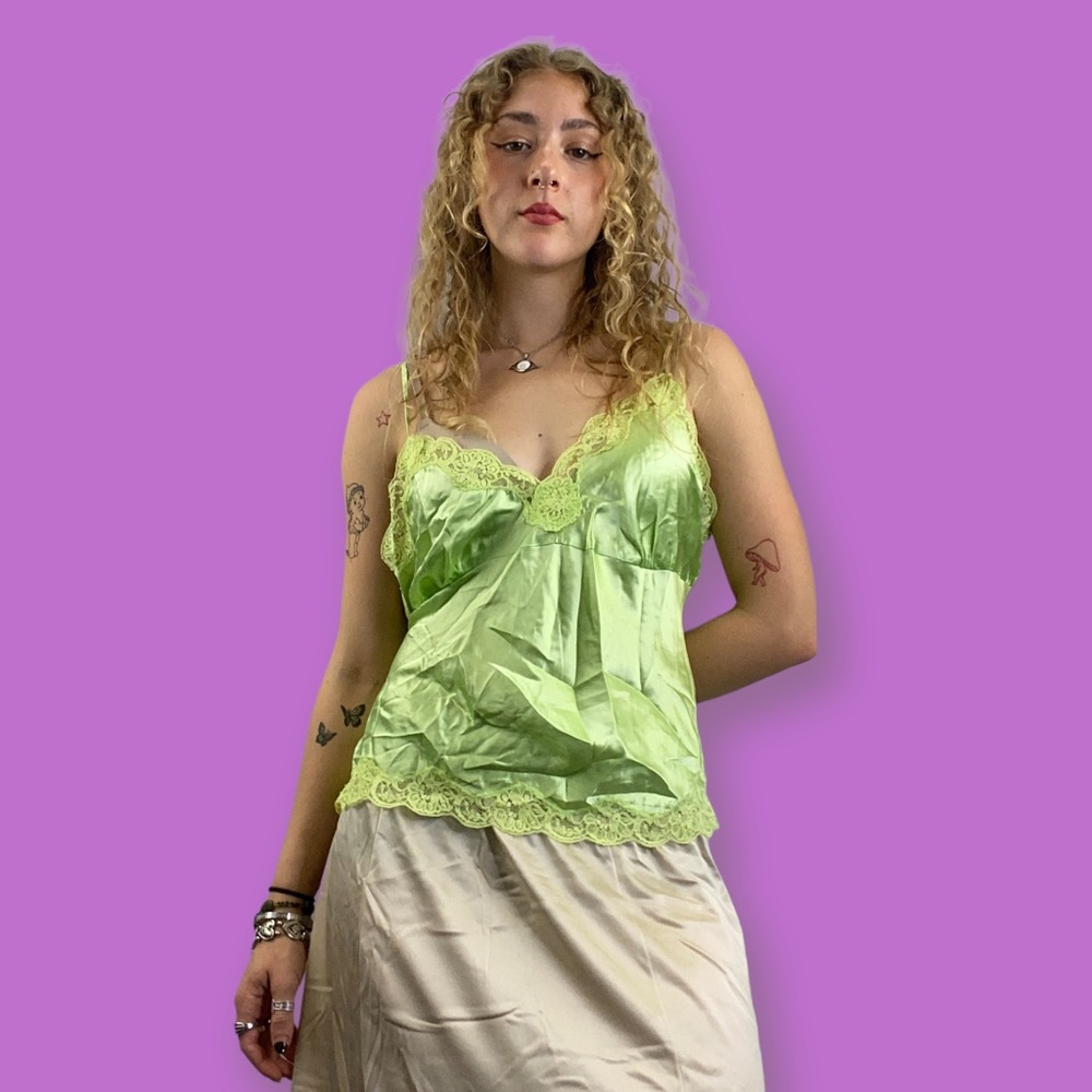 💚 Vintage Green 100% Silk Lace Tank Top 💚